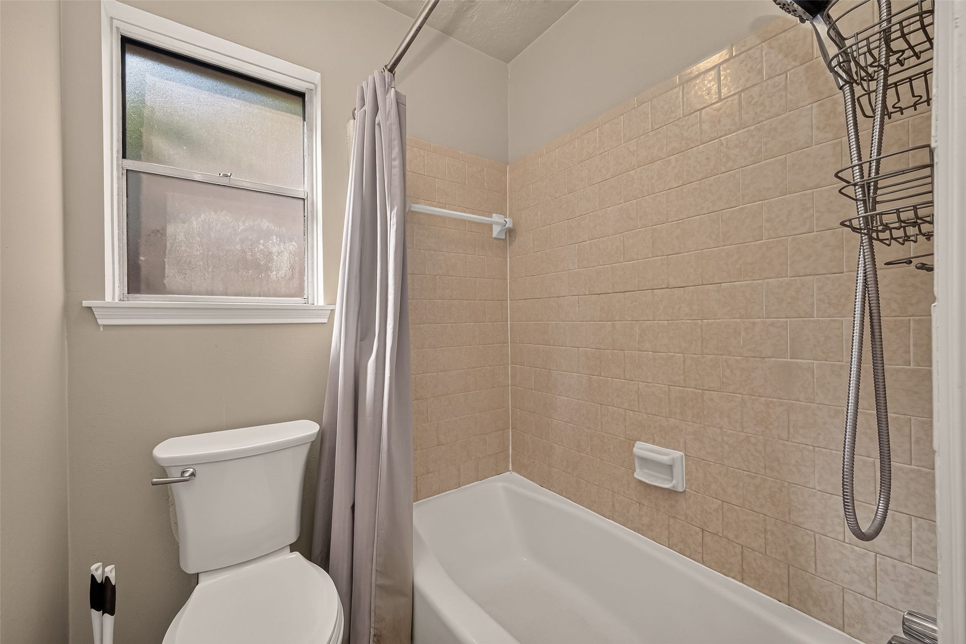 21719 Meadowhill Drive, Spring, TX 77388 21719 Meadowhill Drive, Spring, TX 77388