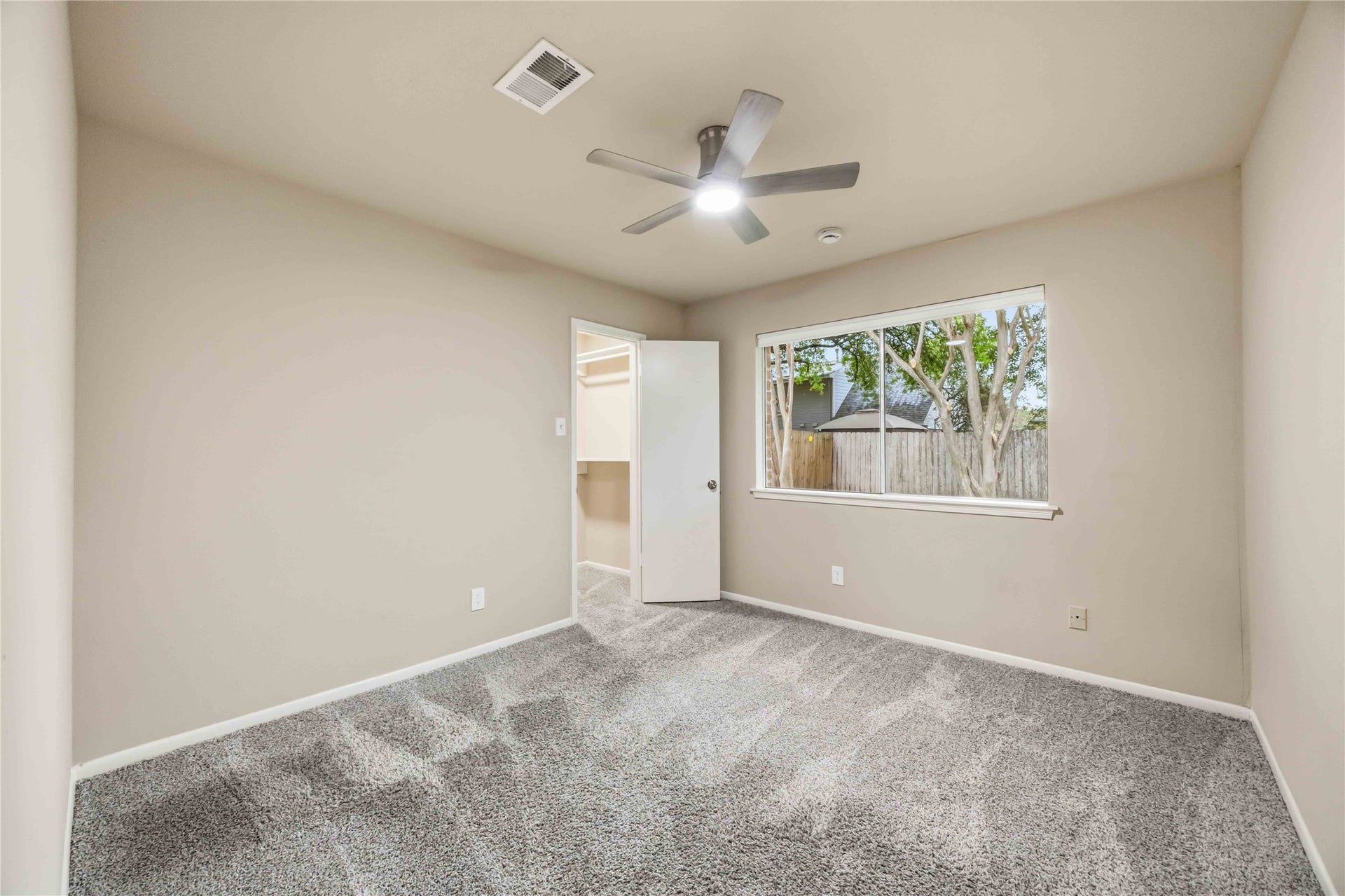 16019 Mill Point Drive, Houston, TX 77059 Bedroom 4