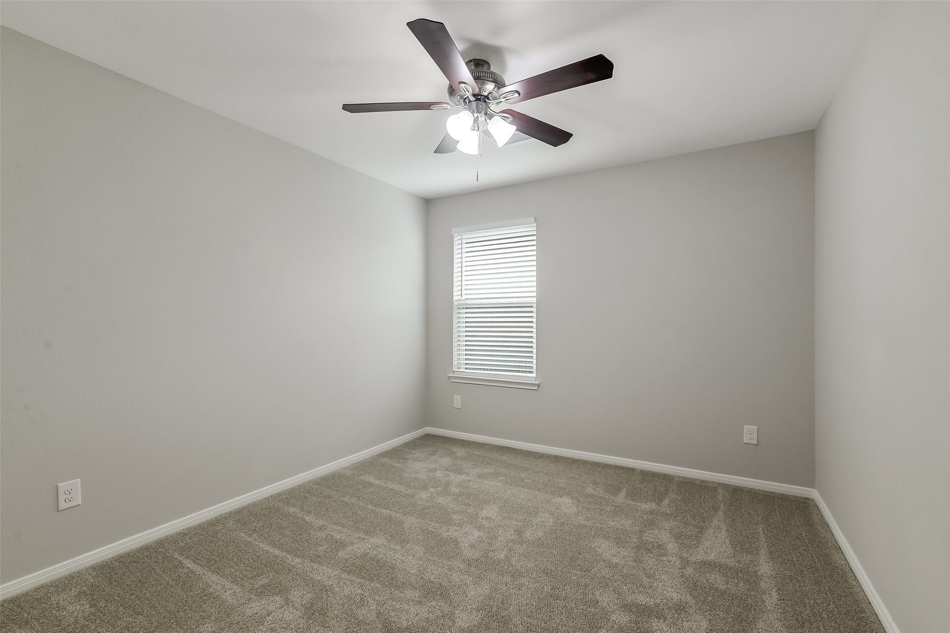 1514 Jacobs Forest Drive, Conroe, TX 77384 1514 Jacobs Forest Drive, Conroe, TX 77384
