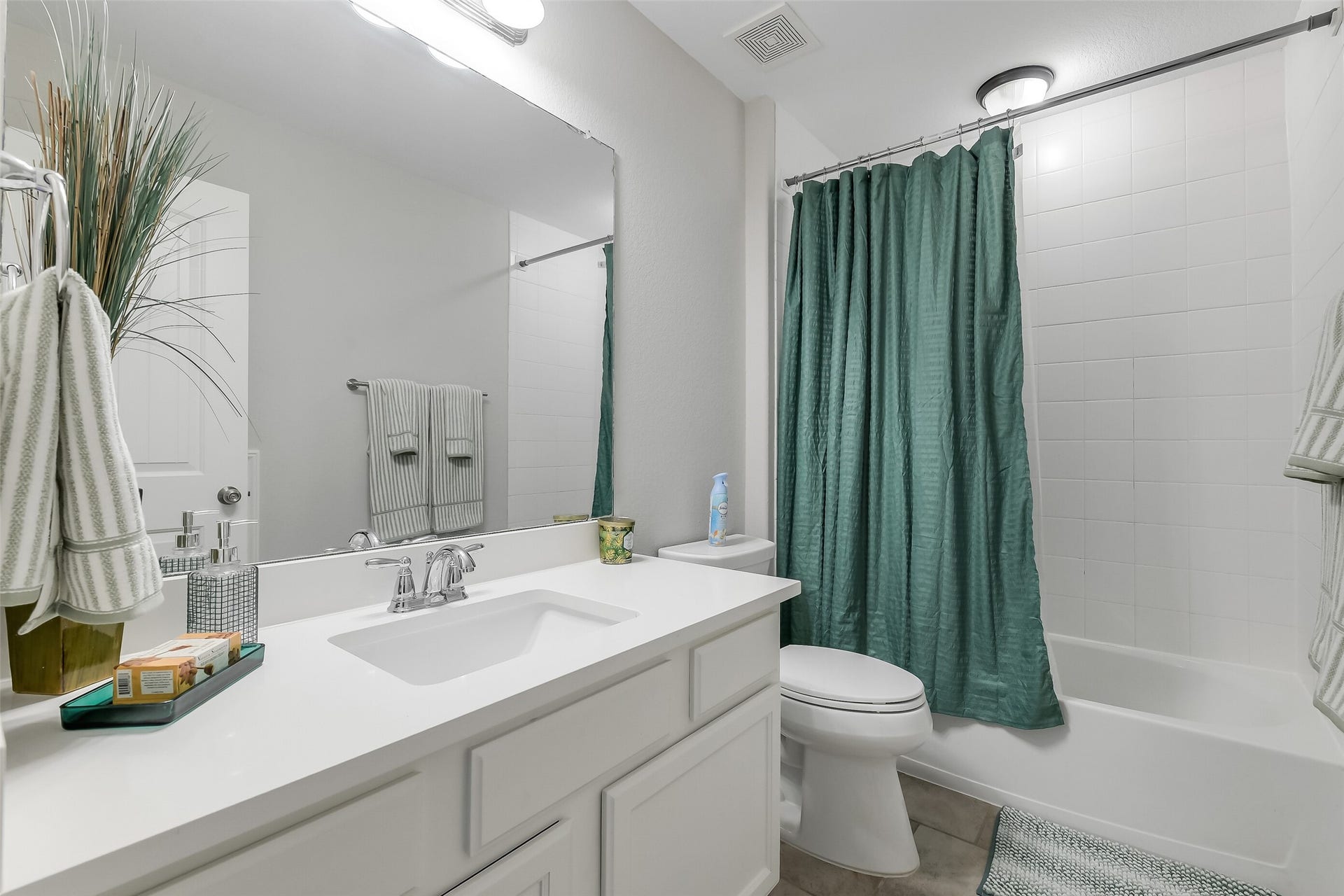 1514 Jacobs Forest Drive, Conroe, TX 77384 1514 Jacobs Forest Drive, Conroe, TX 77384