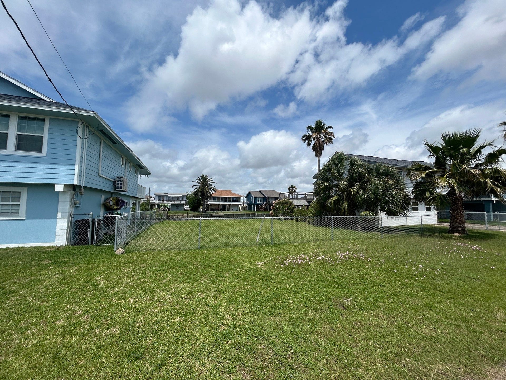 290 Ling, Hitchcock, TX 77563 290 Ling, Hitchcock, TX 77563