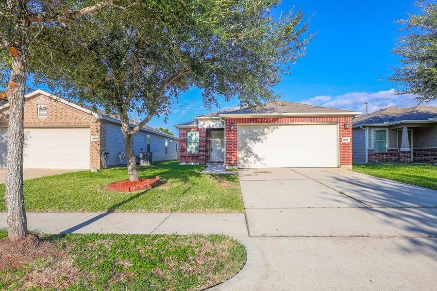 Property photo for 1723 Howth Avenue, Houston, TX