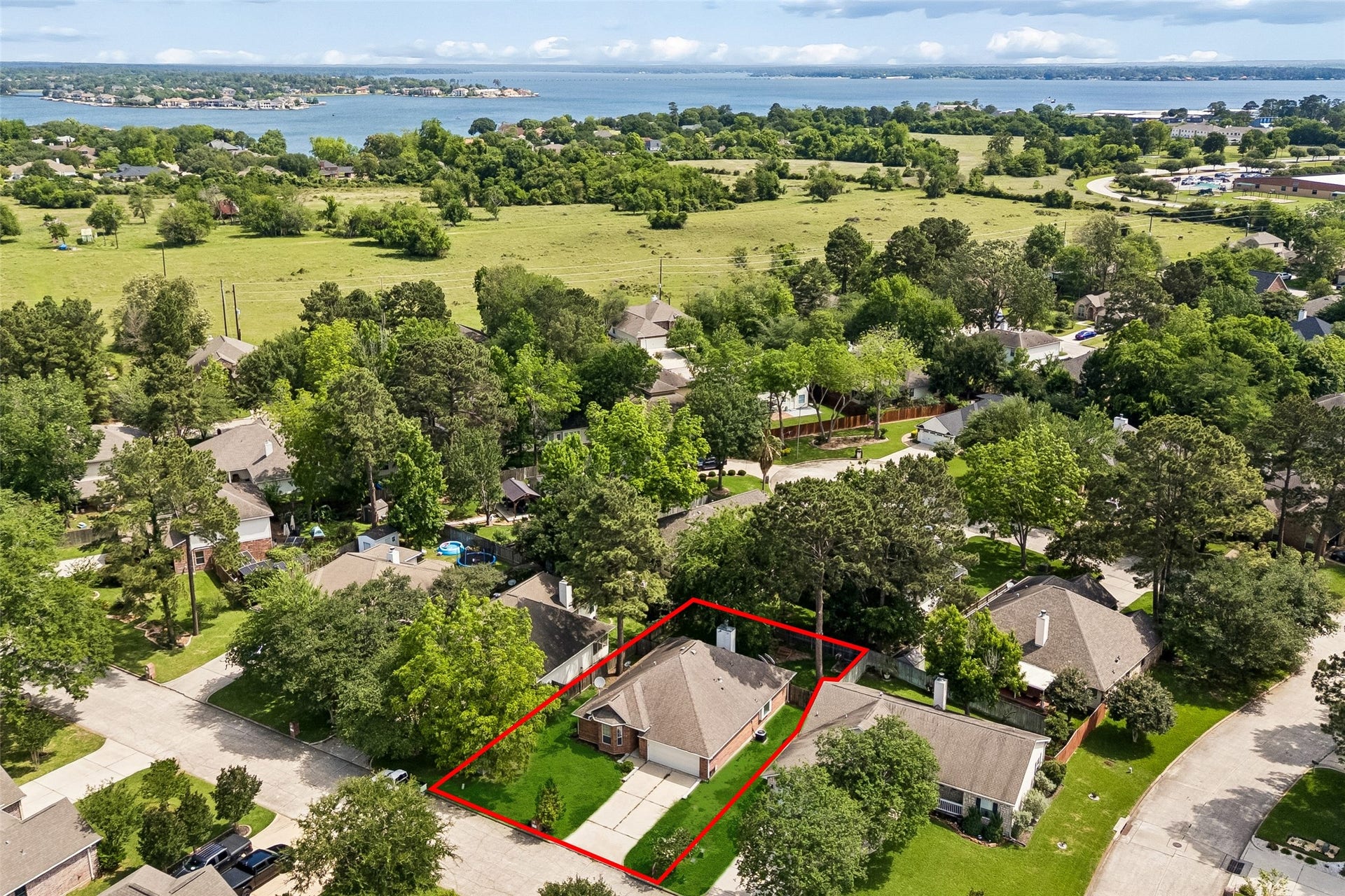3414 Nottingham Lane, Montgomery, TX 77356 3414 Nottingham Lane, Montgomery, TX 77356