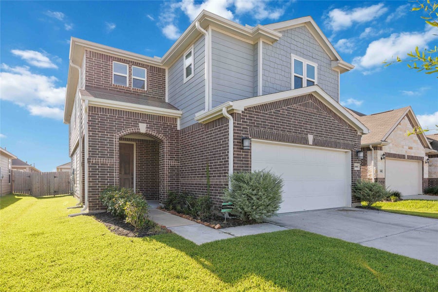 Property photo for 2111 Katalonia Lane, Fresno, TX