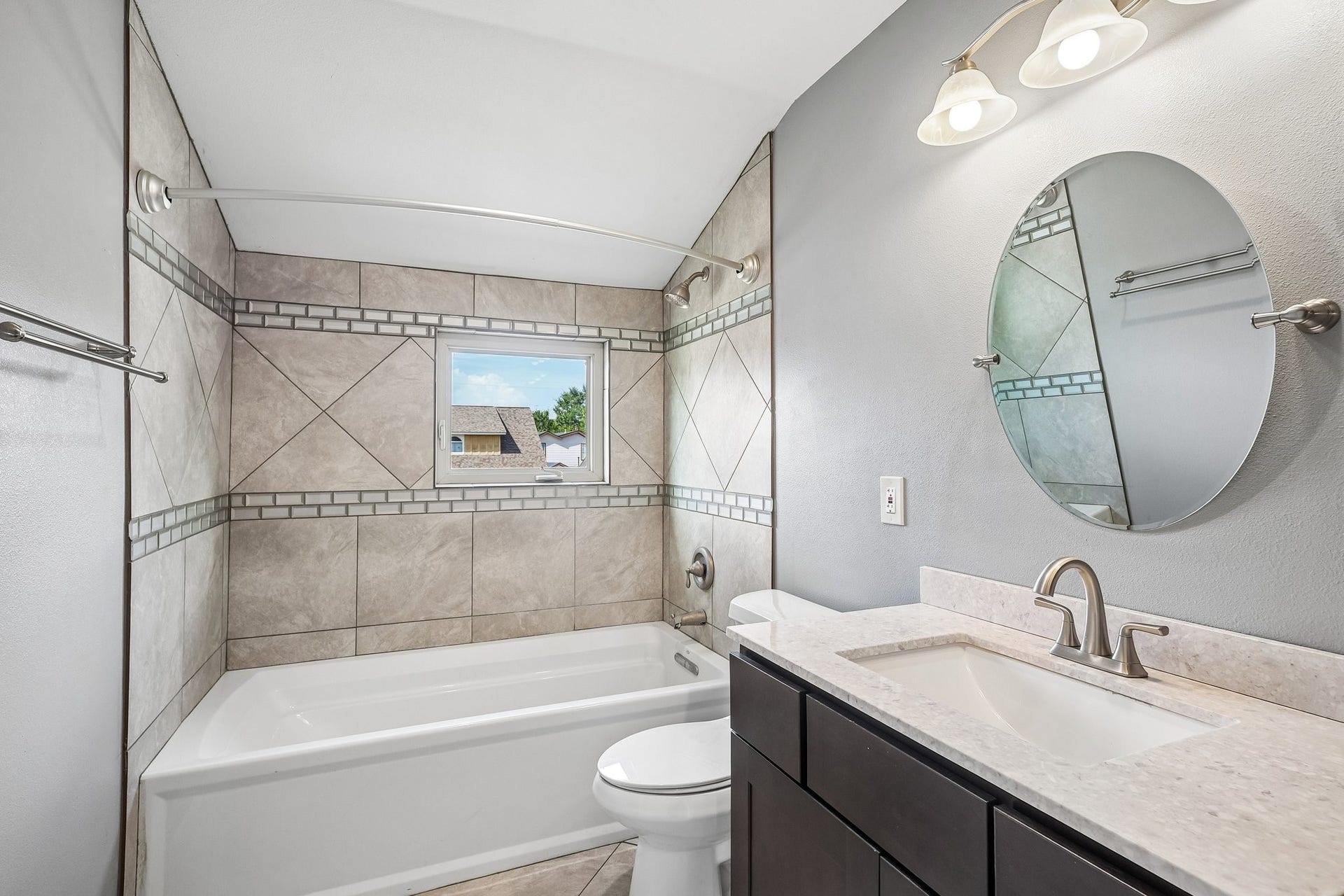 11026 Green Arbor Drive, Houston, TX 77089 11026 Green Arbor Drive, Houston, TX 77089