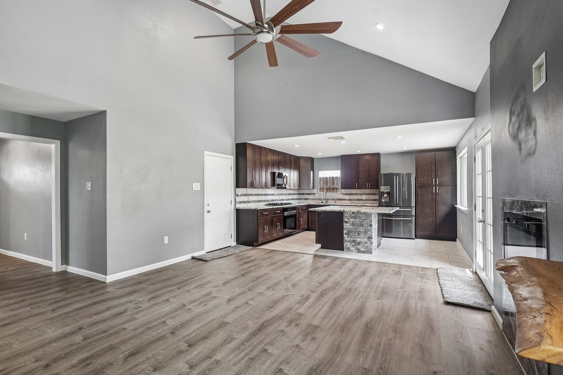 11026 Green Arbor Drive, Houston, TX 77089 11026 Green Arbor Drive, Houston, TX 77089