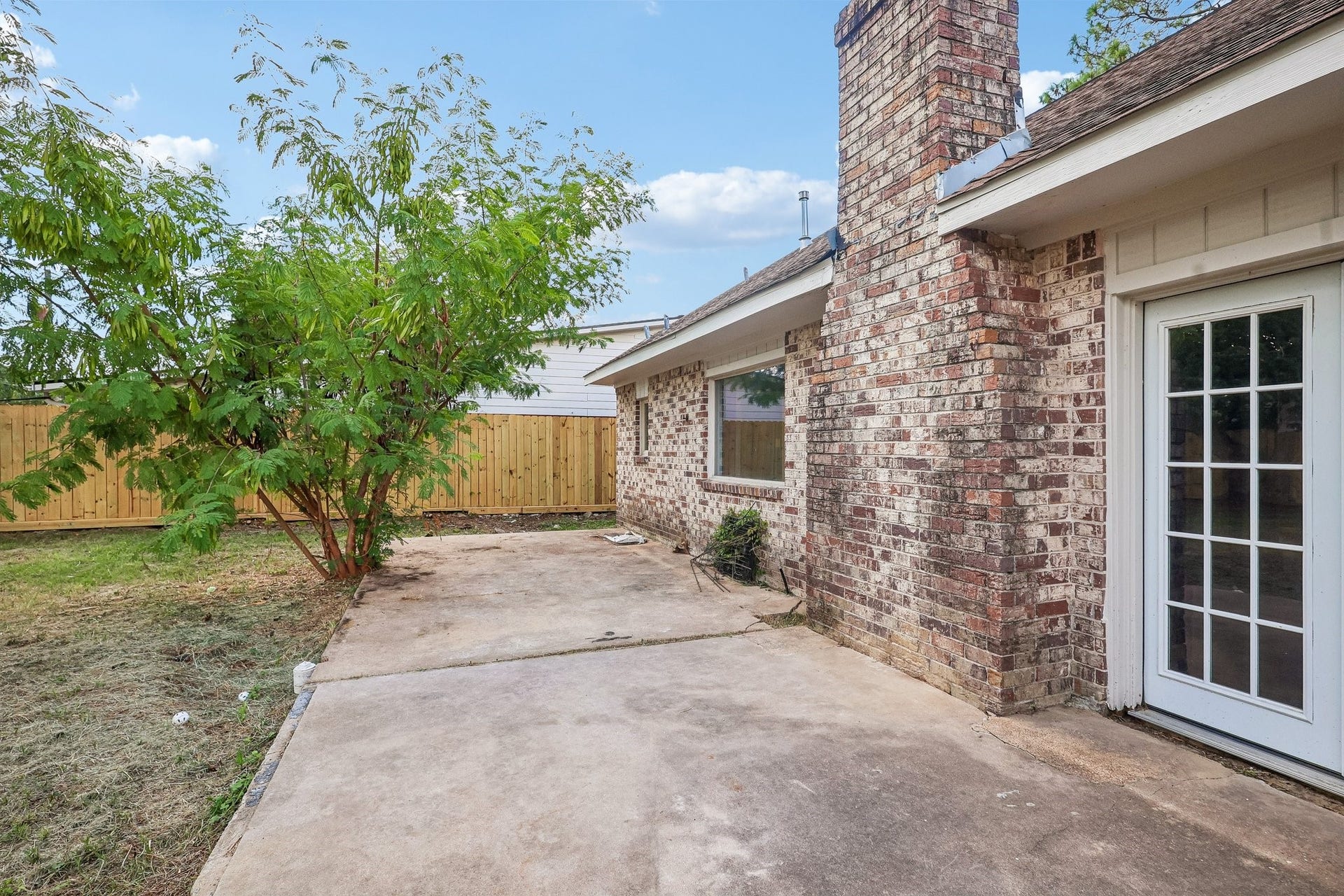 11026 Green Arbor Drive, Houston, TX 77089 Large outdoor patio