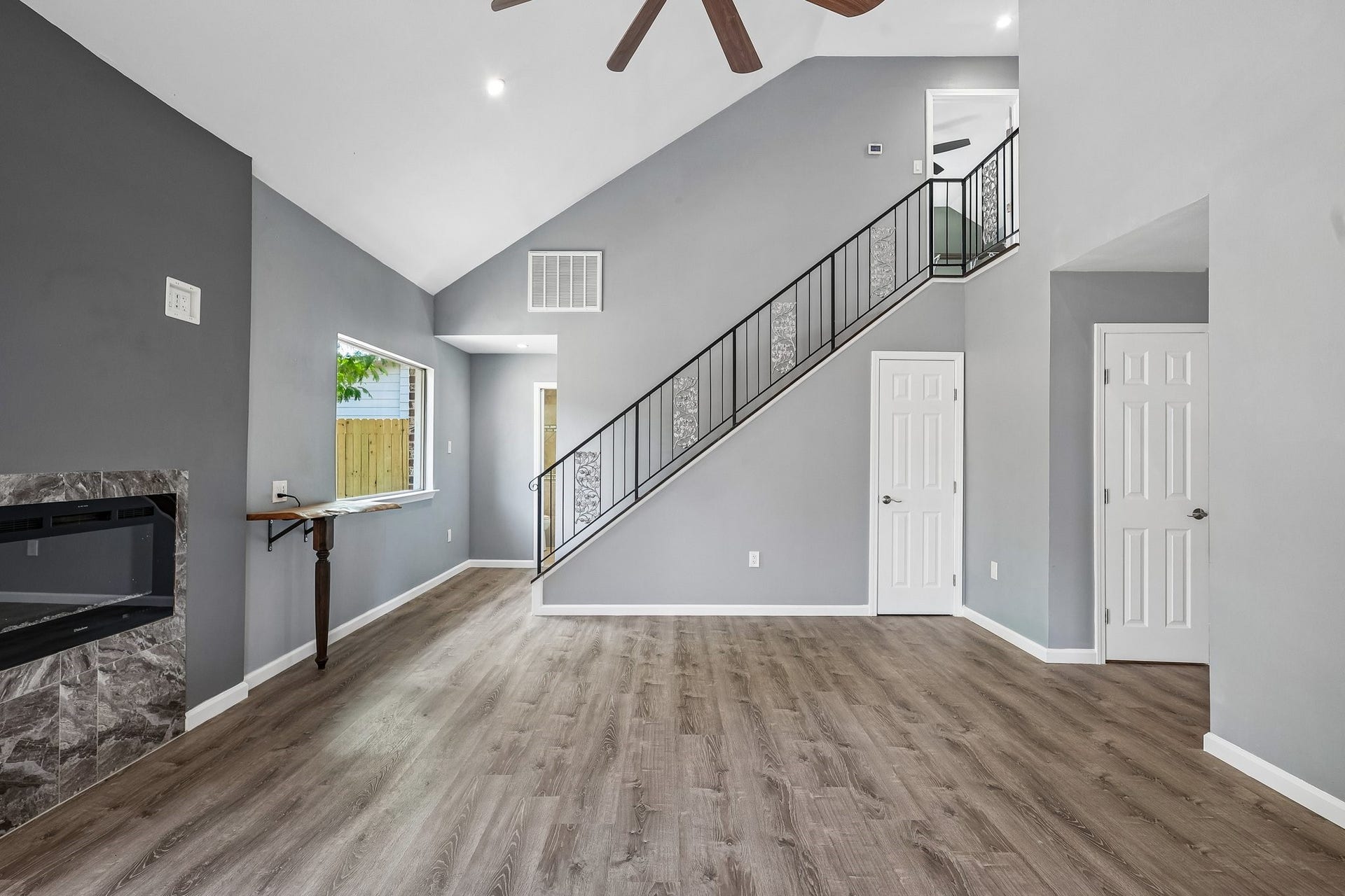 11026 Green Arbor Drive, Houston, TX 77089 11026 Green Arbor Drive, Houston, TX 77089