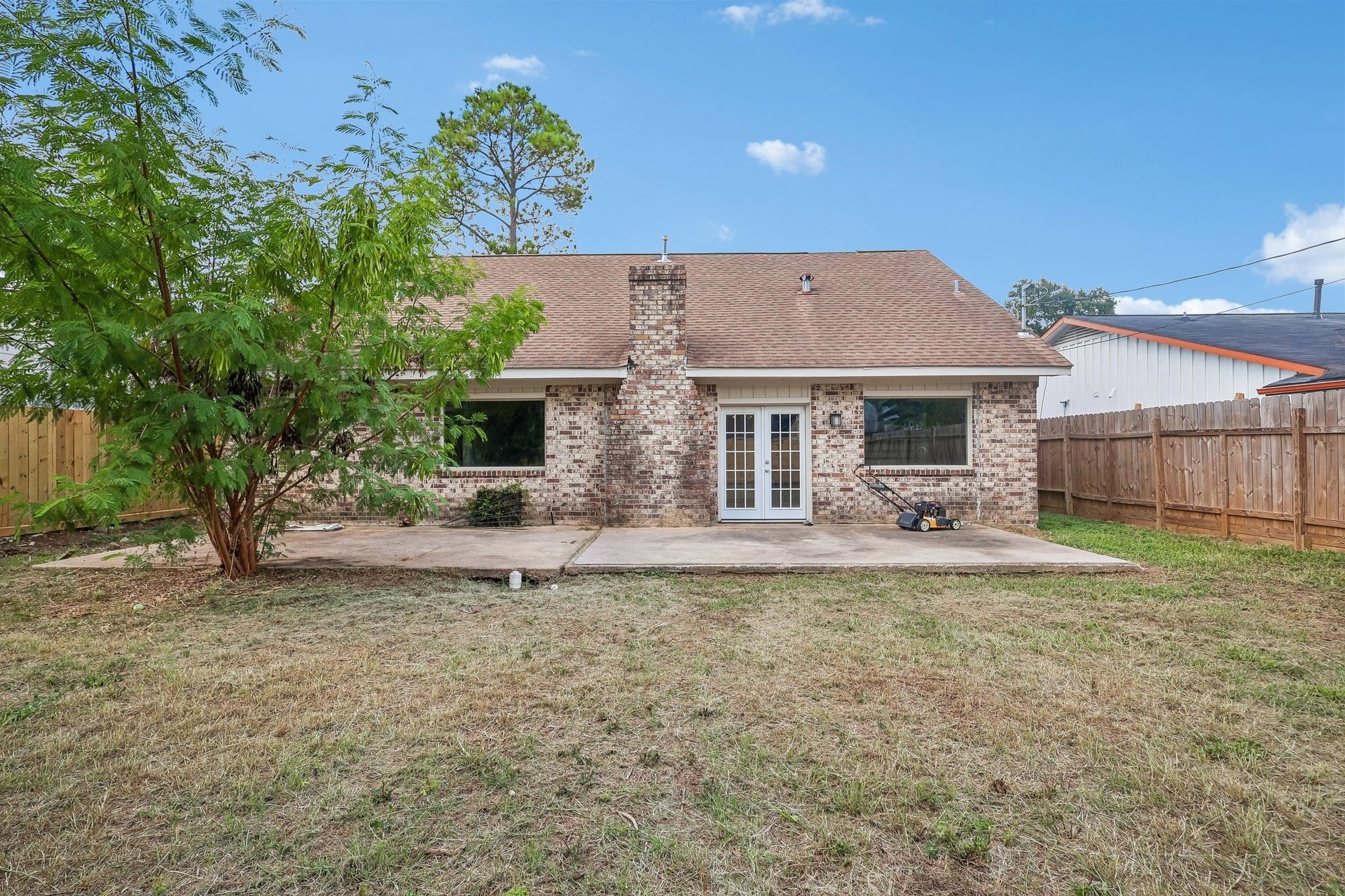 11026 Green Arbor Drive, Houston, TX 77089 11026 Green Arbor Drive, Houston, TX 77089