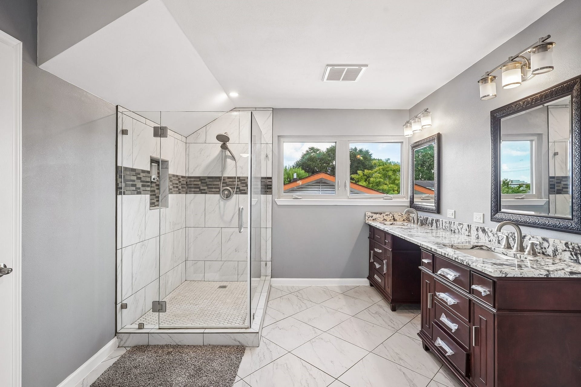 11026 Green Arbor Drive, Houston, TX 77089 11026 Green Arbor Drive, Houston, TX 77089