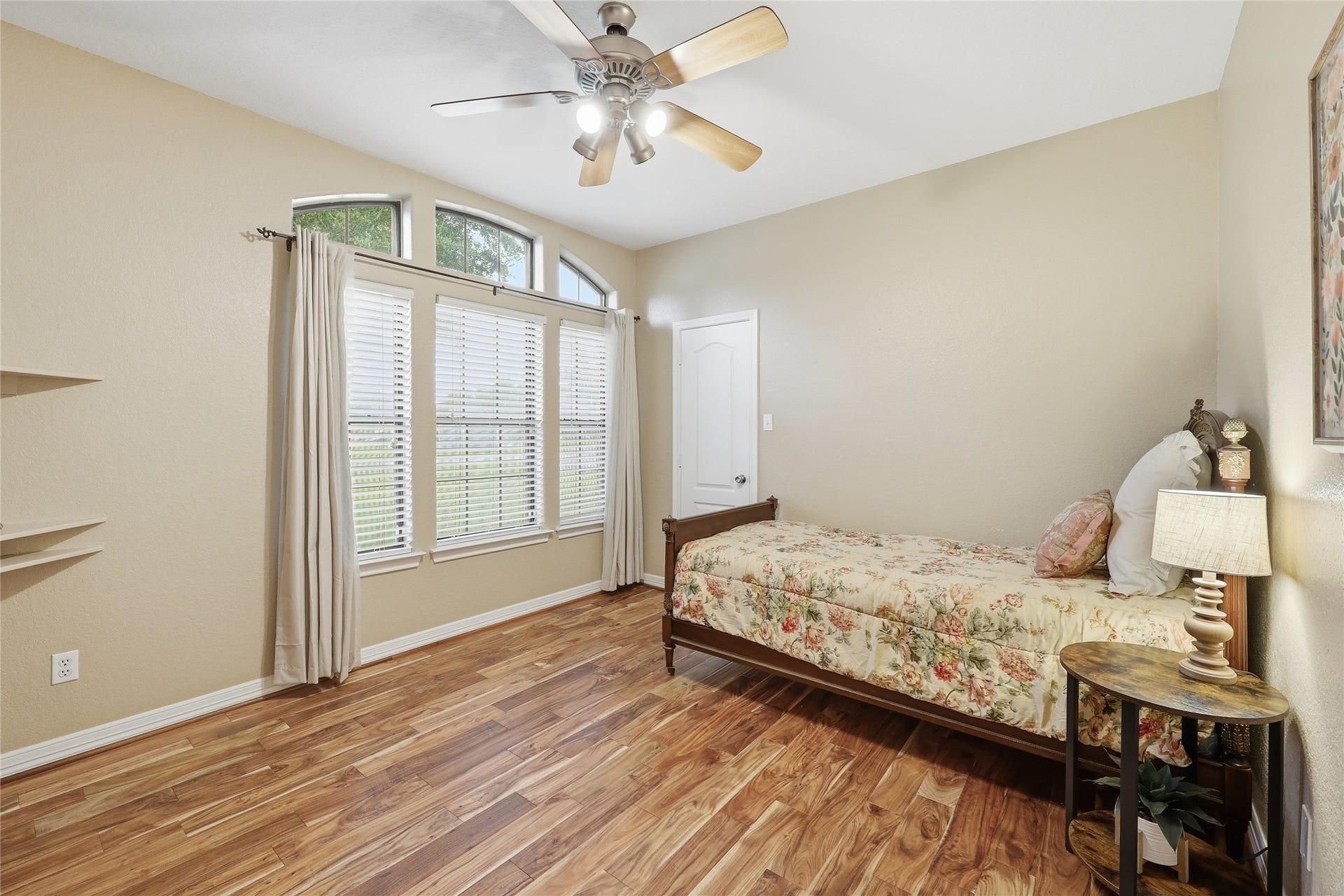16210 Bluebird Street, Santa Fe, TX 77517 16210 Bluebird Street, Santa Fe, TX 77517