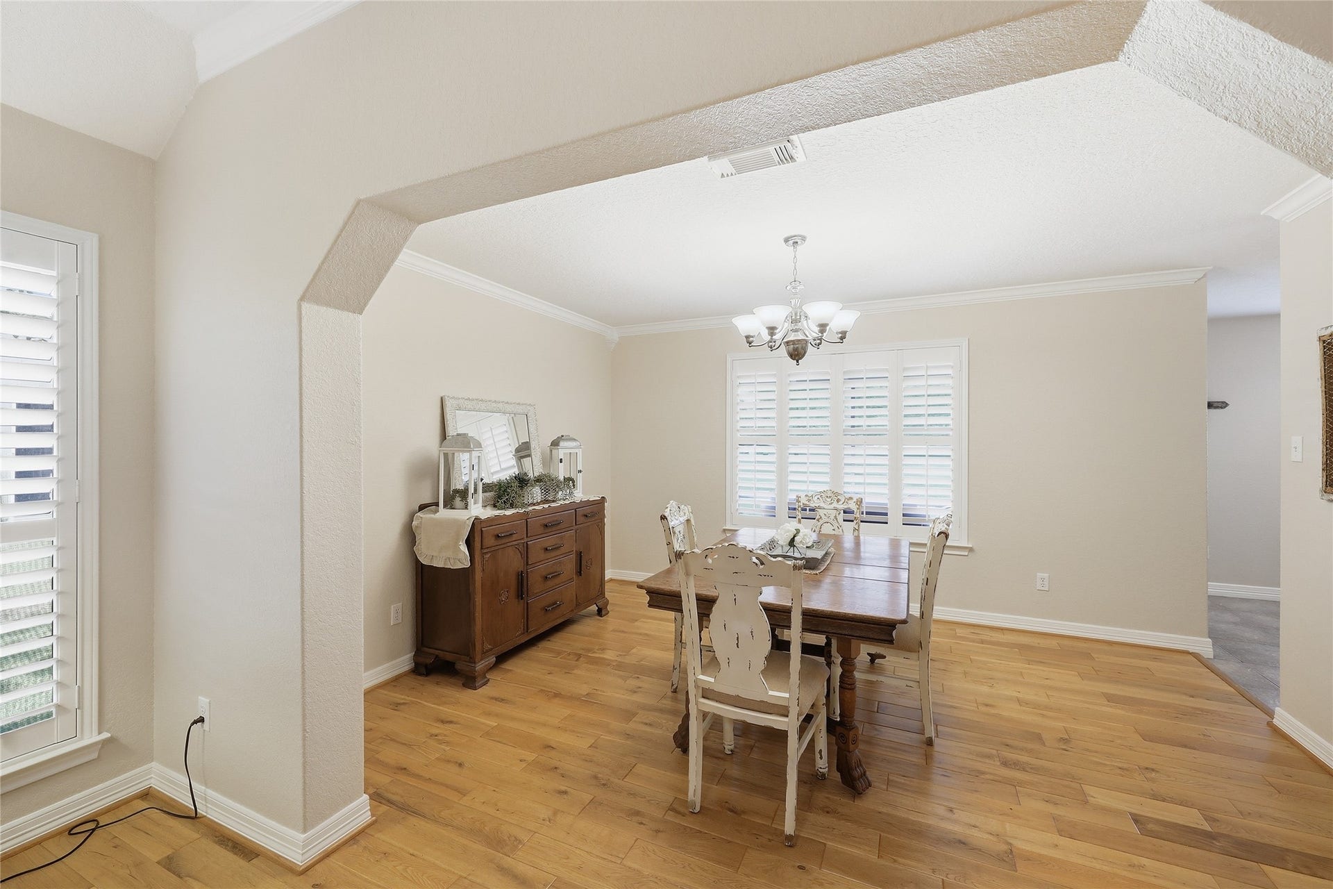 16210 Bluebird Street, Santa Fe, TX 77517 16210 Bluebird Street, Santa Fe, TX 77517