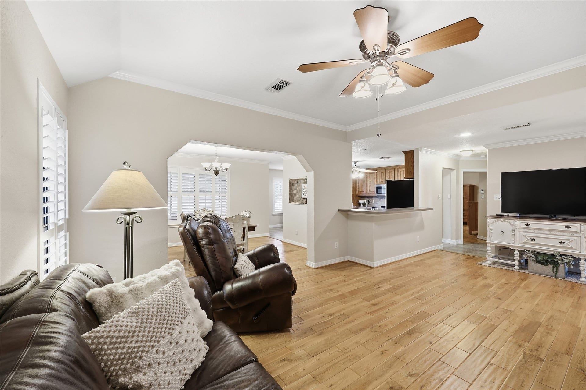 16210 Bluebird Street, Santa Fe, TX 77517 16210 Bluebird Street, Santa Fe, TX 77517