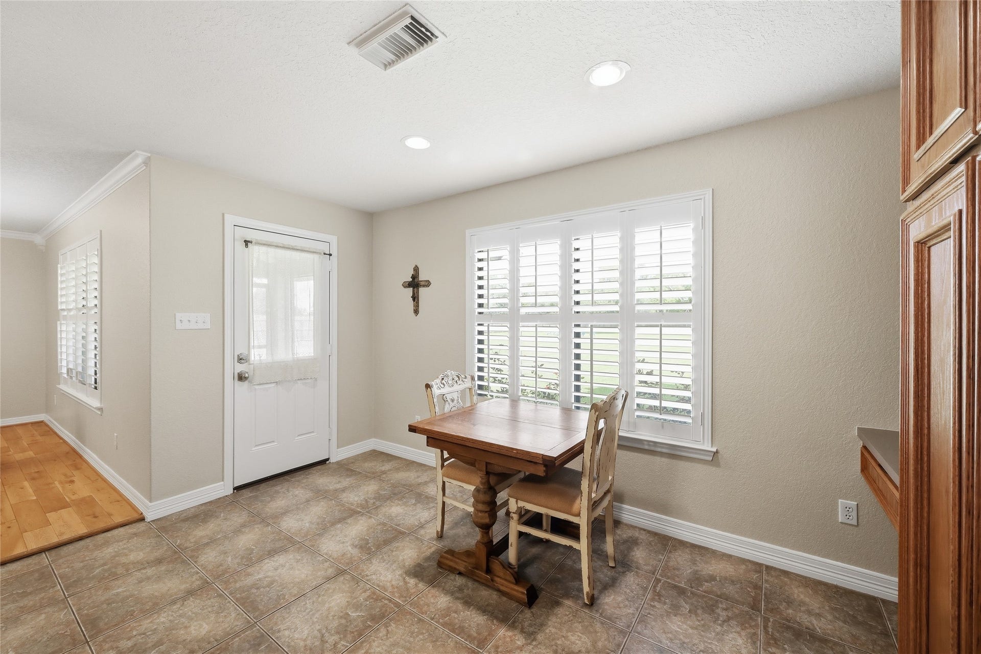 16210 Bluebird Street, Santa Fe, TX 77517 16210 Bluebird Street, Santa Fe, TX 77517