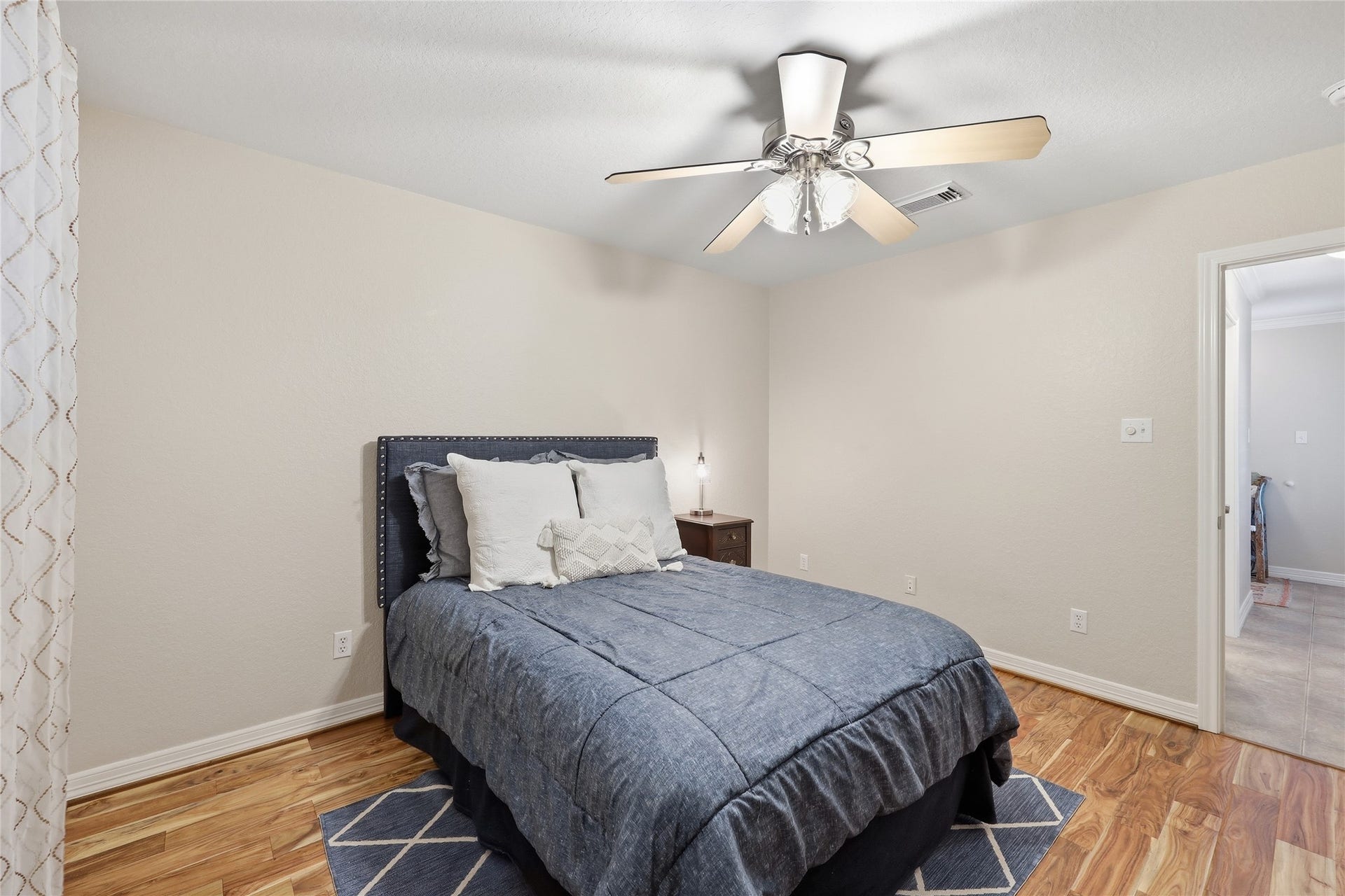 16210 Bluebird Street, Santa Fe, TX 77517 16210 Bluebird Street, Santa Fe, TX 77517