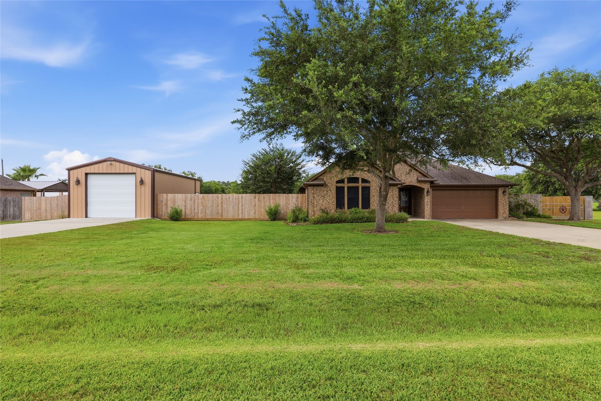 16210 Bluebird Street, Santa Fe, TX 77517 16210 Bluebird Street, Santa Fe, TX 77517