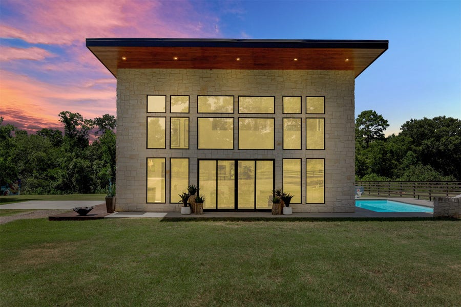 Property photo for 10429 Longstreet Road, Willis, TX