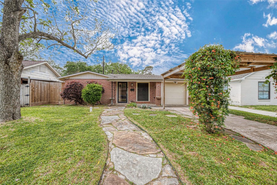 Property photo for 306 Graceland Street, Houston, TX