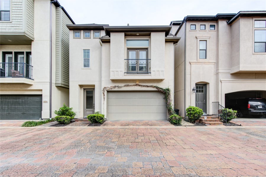 Property photo for 1110 Sherwood Trail, Houston, TX