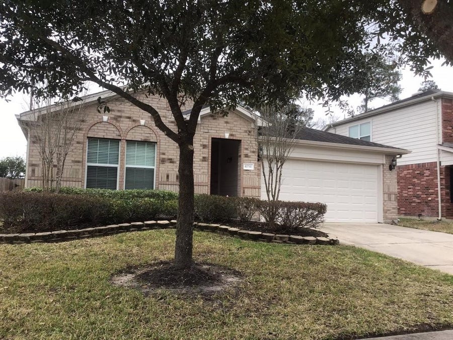 Property photo for 4714 Woodspring Glen Lane, Houston, TX