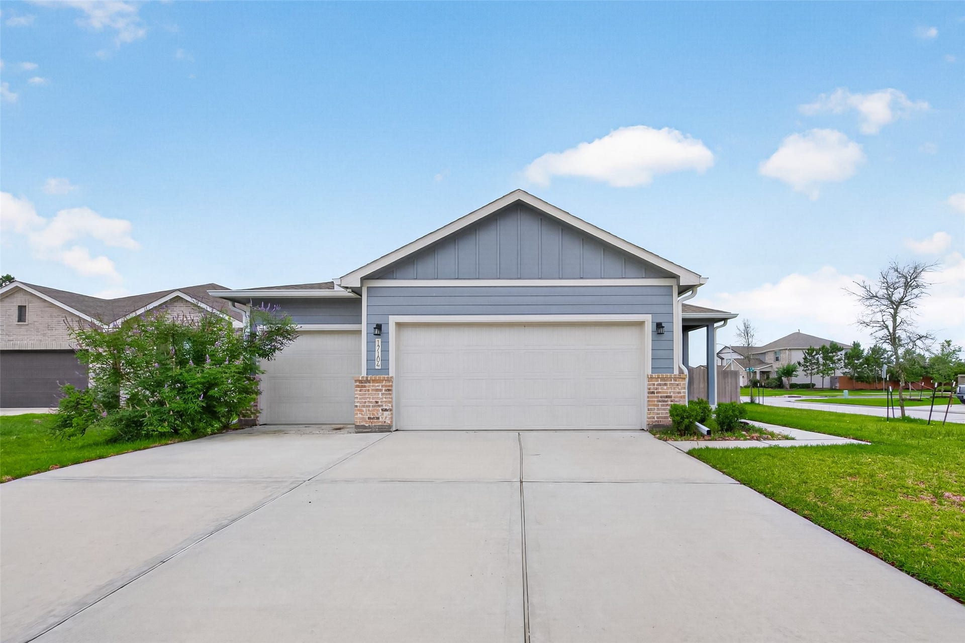 17104 Coulter Pine Court, Conroe, TX 77302 17104 Coulter Pine Court, Conroe, TX 77302