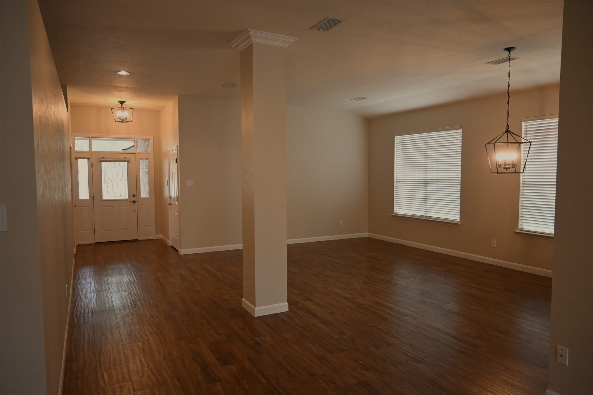 22 E Trillium Circle, The Woodlands, TX 77381 22 E Trillium Circle, The Woodlands, TX 77381
