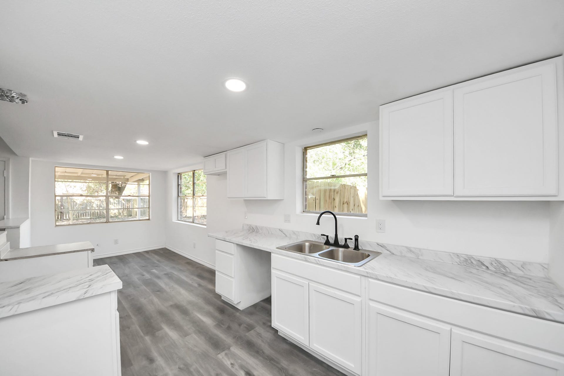 622 Lexington Square, Humble, TX 77338 622 Lexington Square, Humble, TX 77338