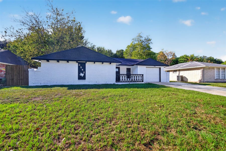 Property photo for 3542 Orange Grove Drive, Houston, TX