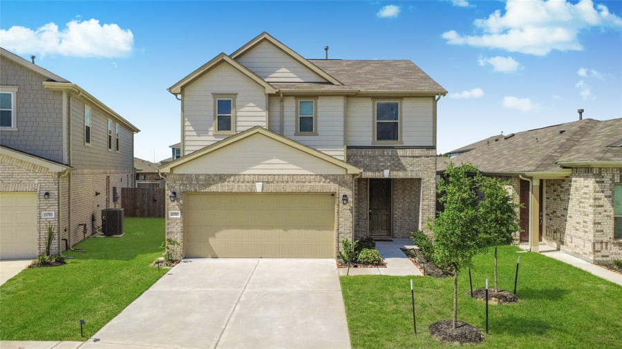 Property photo for 15707 Winter Heights Drive, Houston, TX