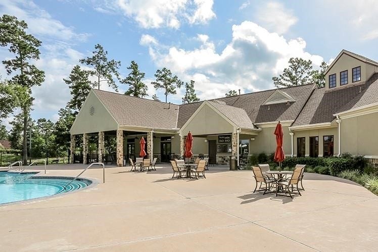 27539 S Lazy Meadow Way, Spring, TX 77386 A Splash Pad is a must