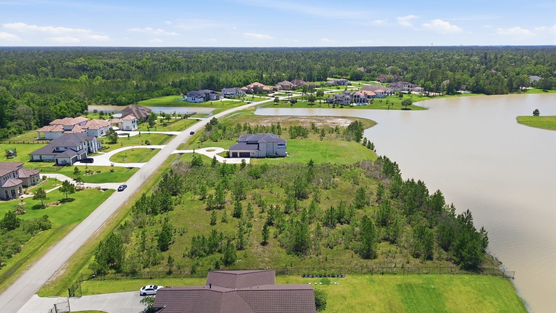 27539 S Lazy Meadow Way, Spring, TX 77386 Beautiful surroundings