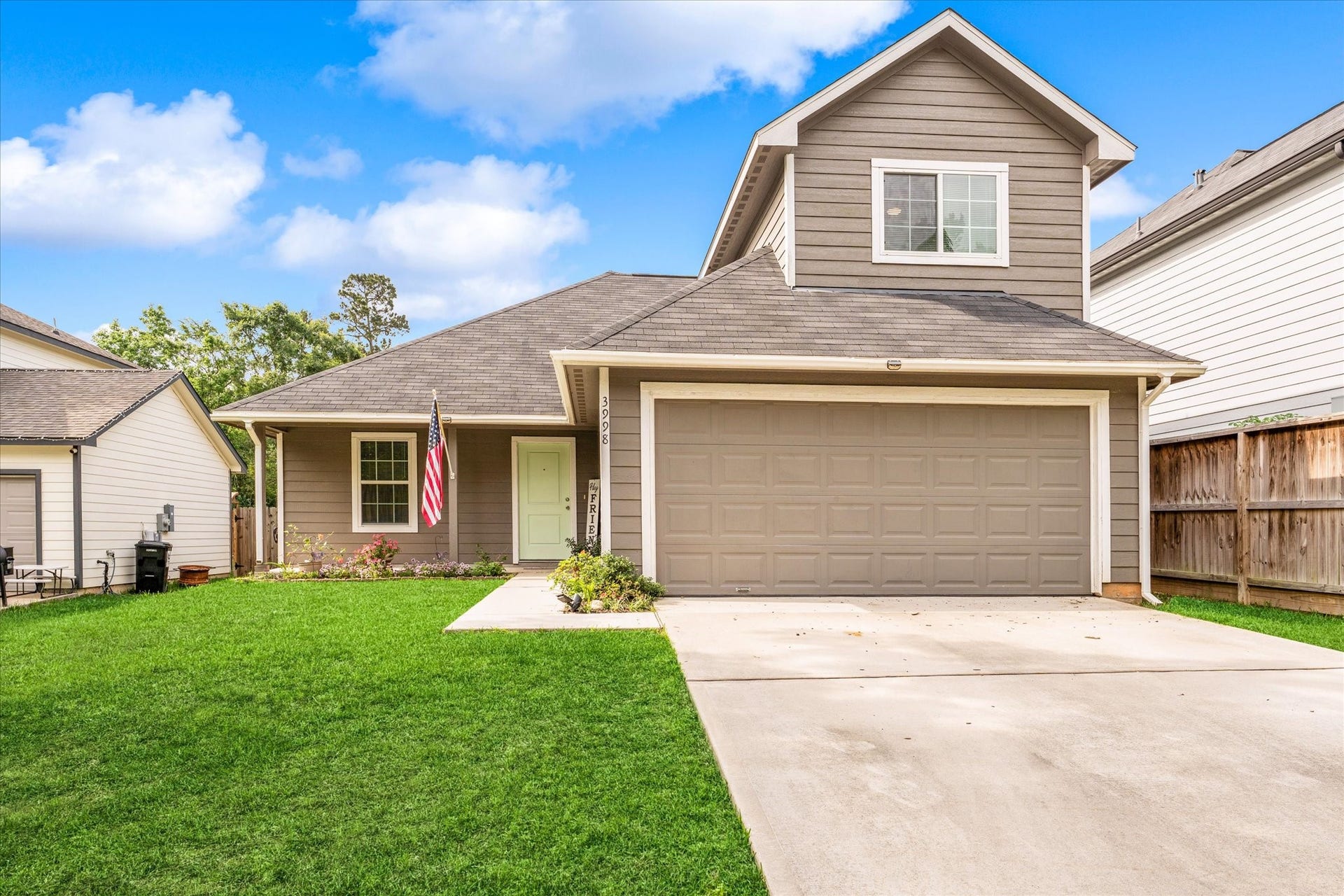 3998 Frontier Road, Willis, TX 77378 3998 Frontier Road, Willis, TX 77378