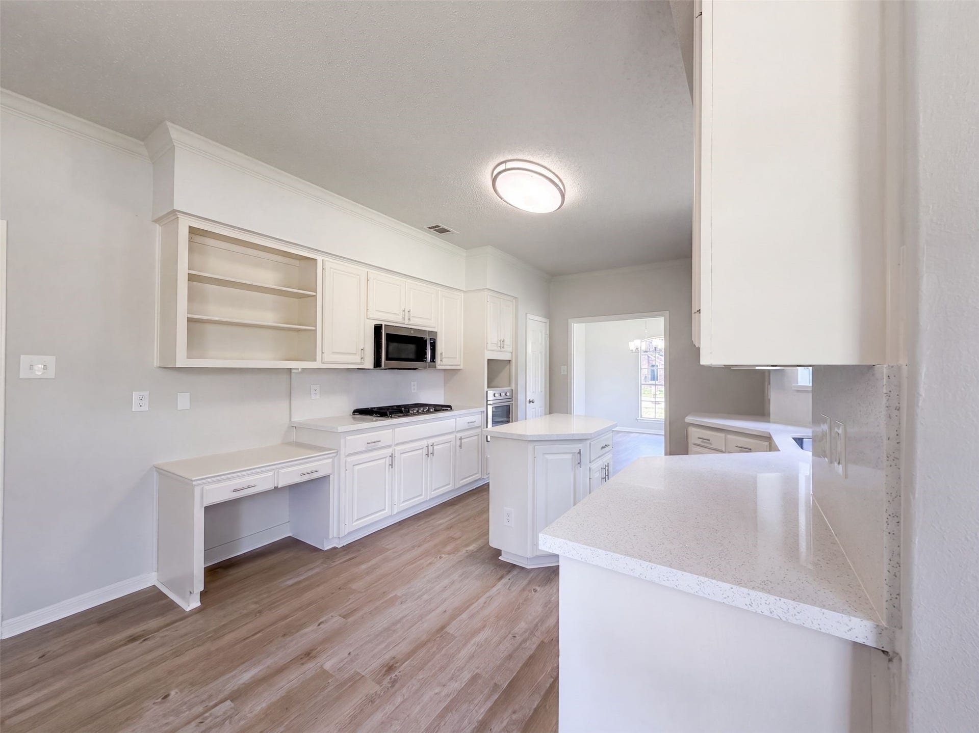 1102 Londonderry Avenue, Friendswood, TX 77546 1102 Londonderry Avenue, Friendswood, TX 77546