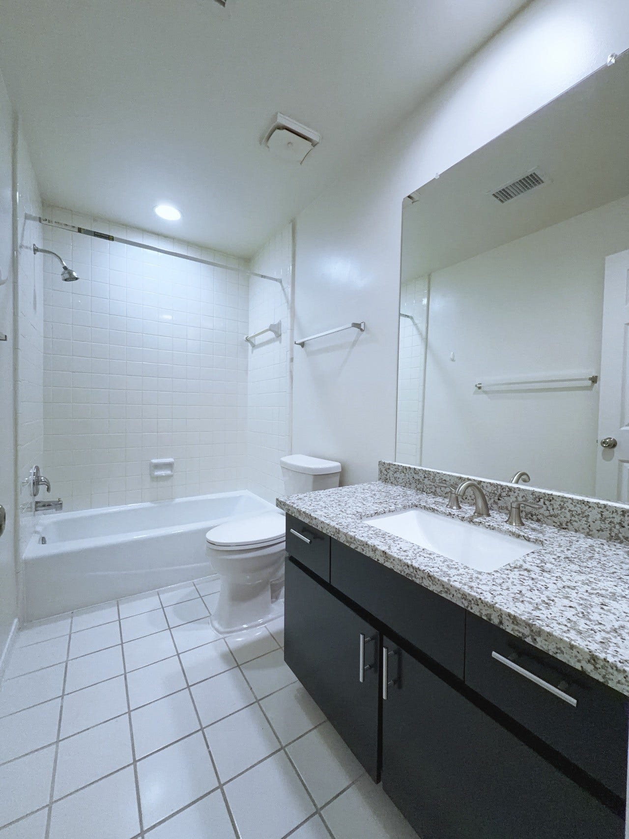 627 Hawthorne Street, #11, Houston, TX 77006