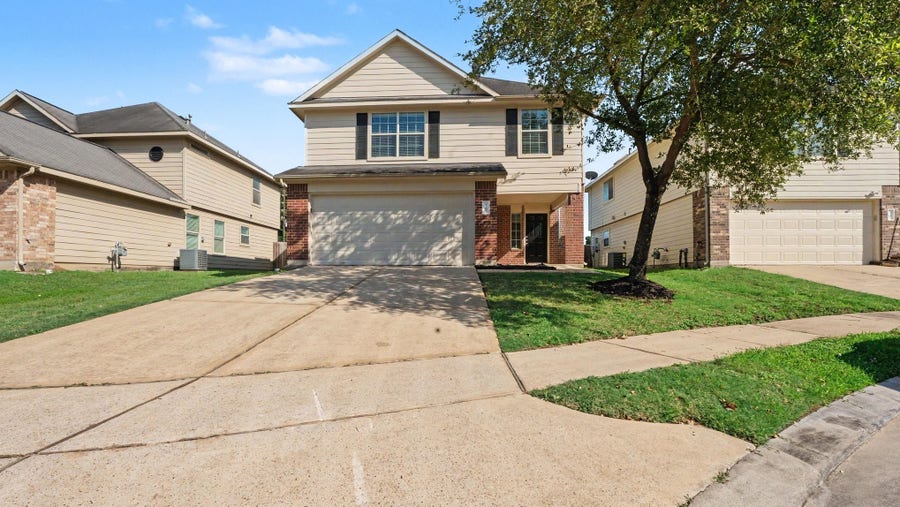 Property photo for 3304 Maris Way, Humble, TX