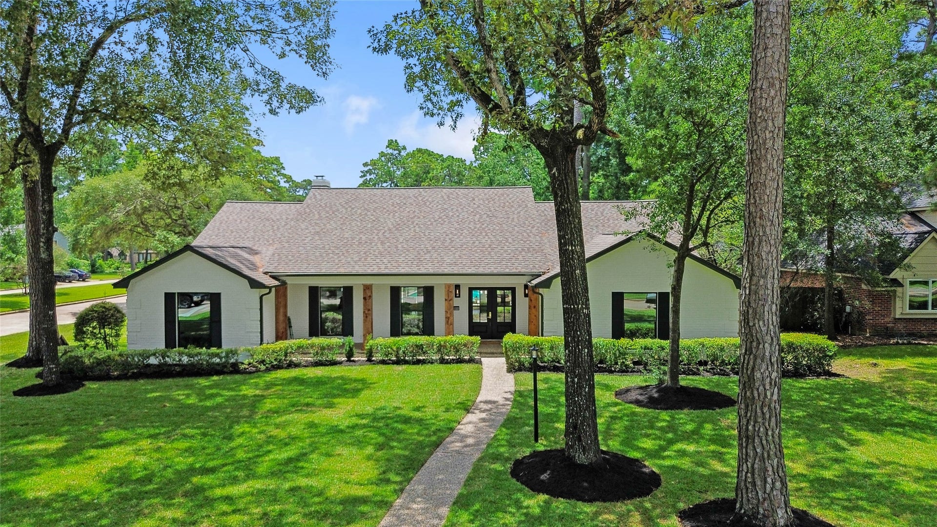 6203 Fawnwood Drive, Spring, TX 77389 Fully updated beautiful house.NEW WINDOWS,NEW FLOORS