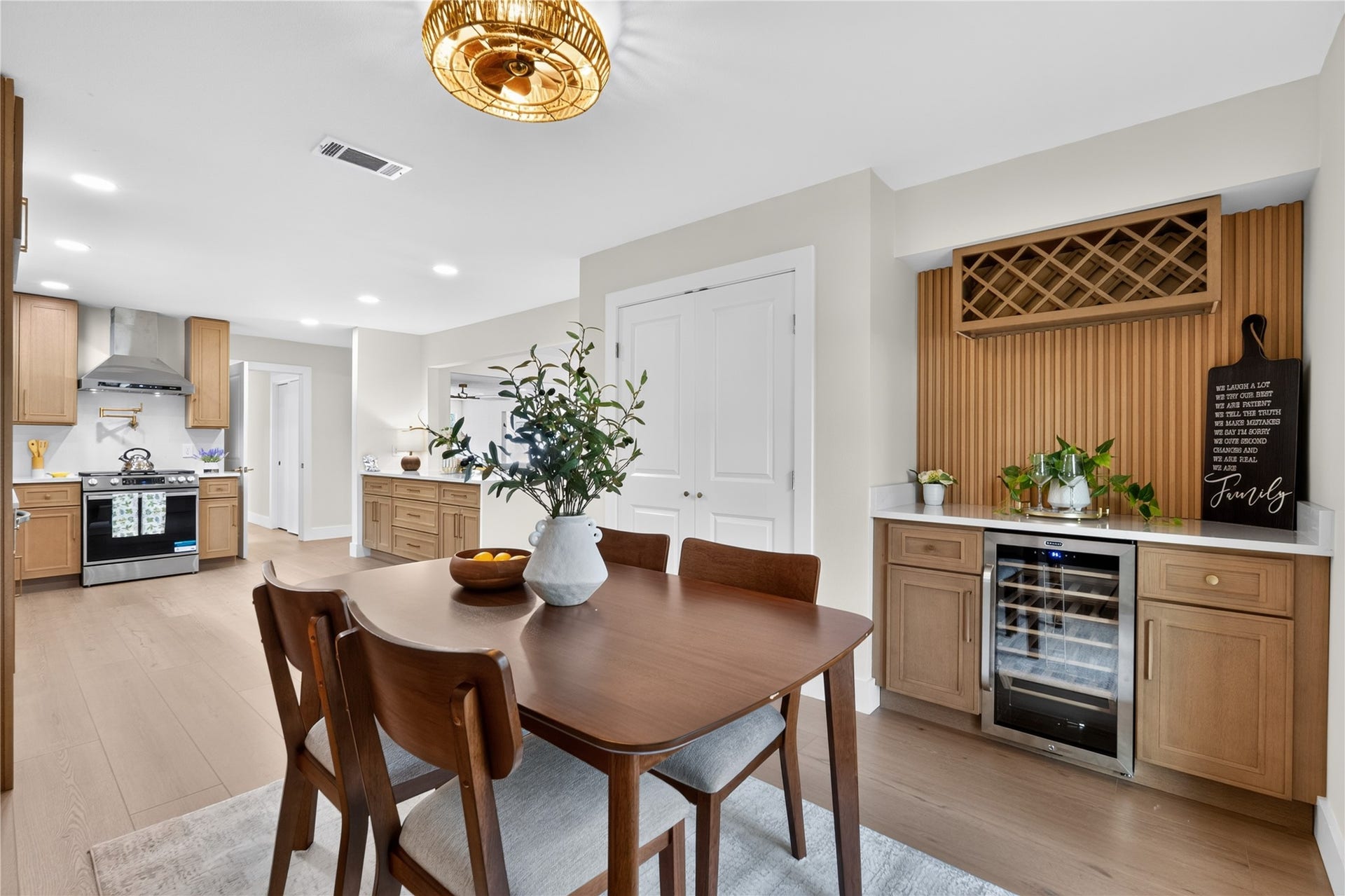6203 Fawnwood Drive, Spring, TX 77389 Breakfast area with wine cooler