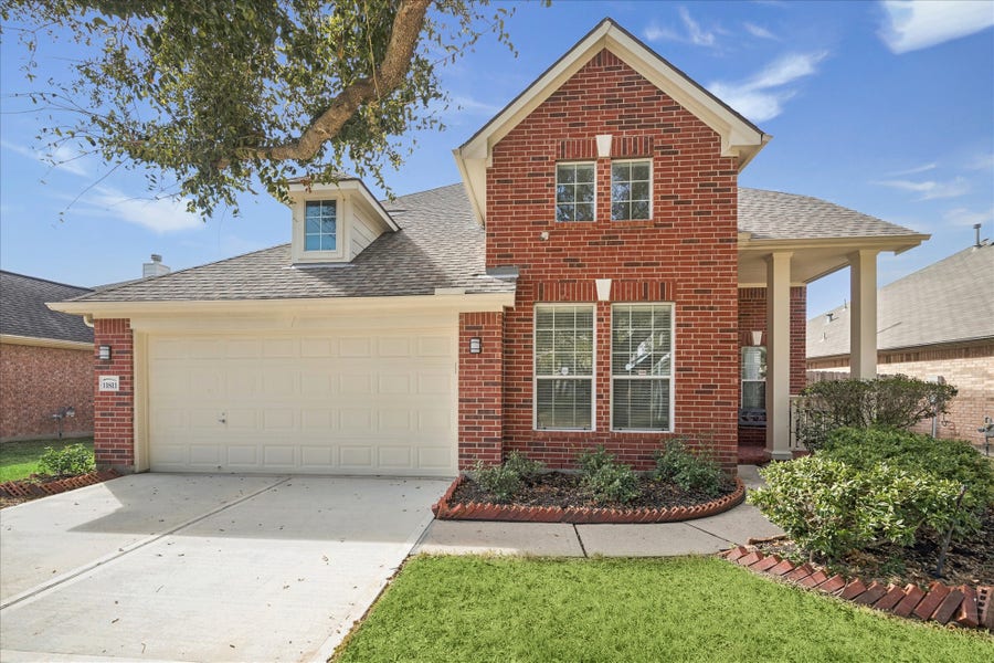 Property photo for 11811 Keswick Pines Lane, Houston, TX
