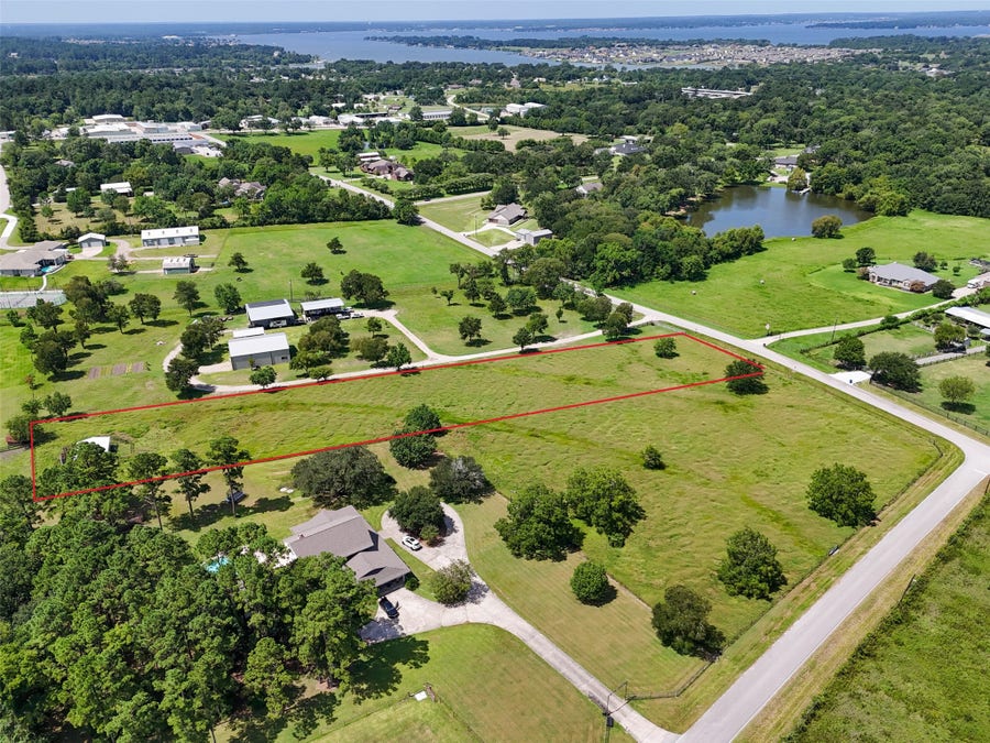 Property photo for 0 Thompson Rd Road, Willis, TX