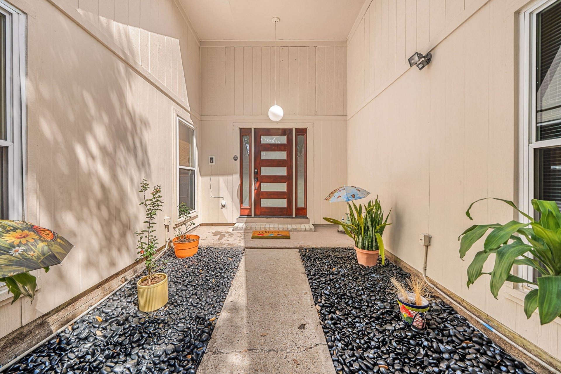 3310 Meadowcreek Drive, Missouri City, TX 77459 3310 Meadowcreek Drive, Missouri City, TX 77459
