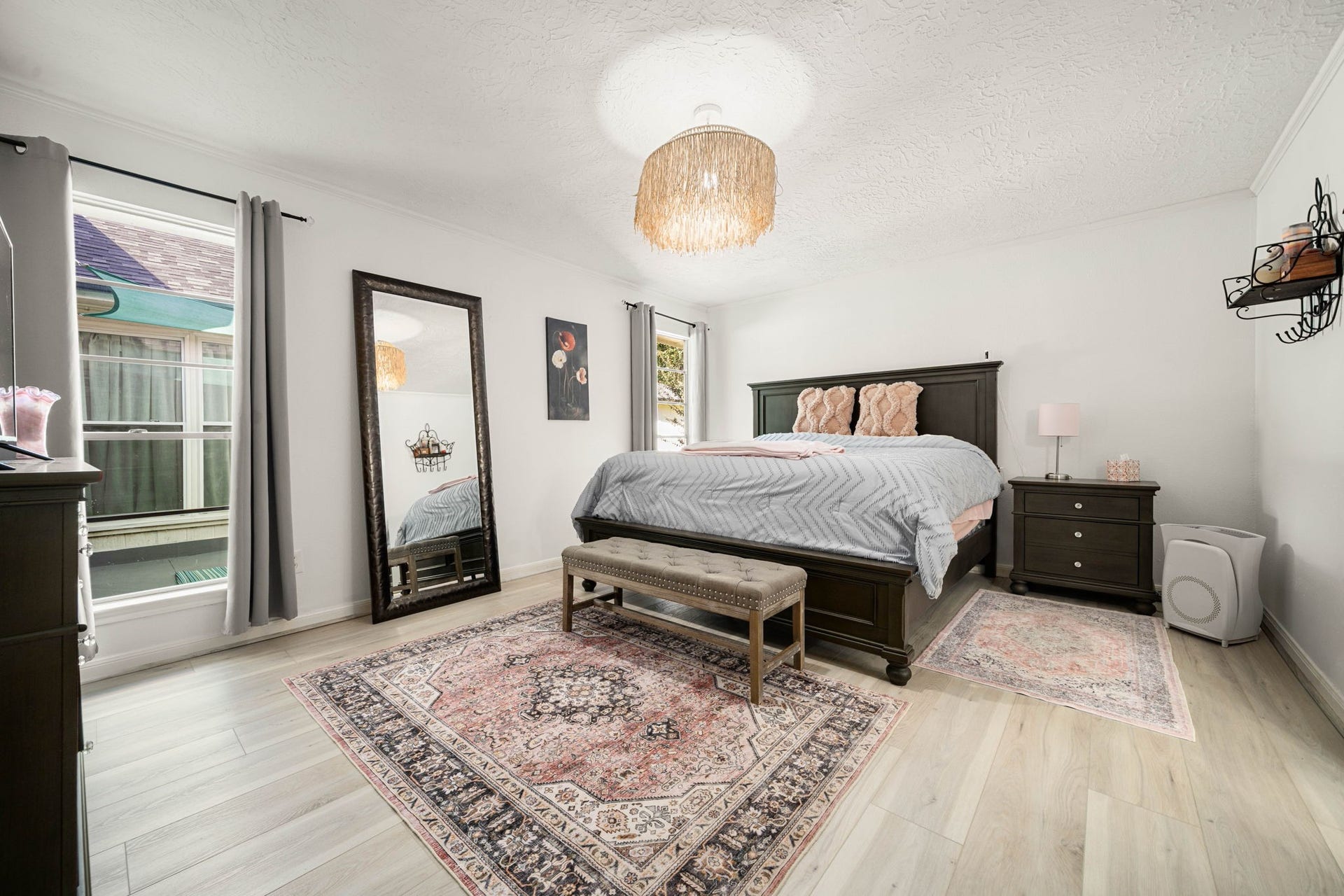 3310 Meadowcreek Drive, Missouri City, TX 77459 3310 Meadowcreek Drive, Missouri City, TX 77459