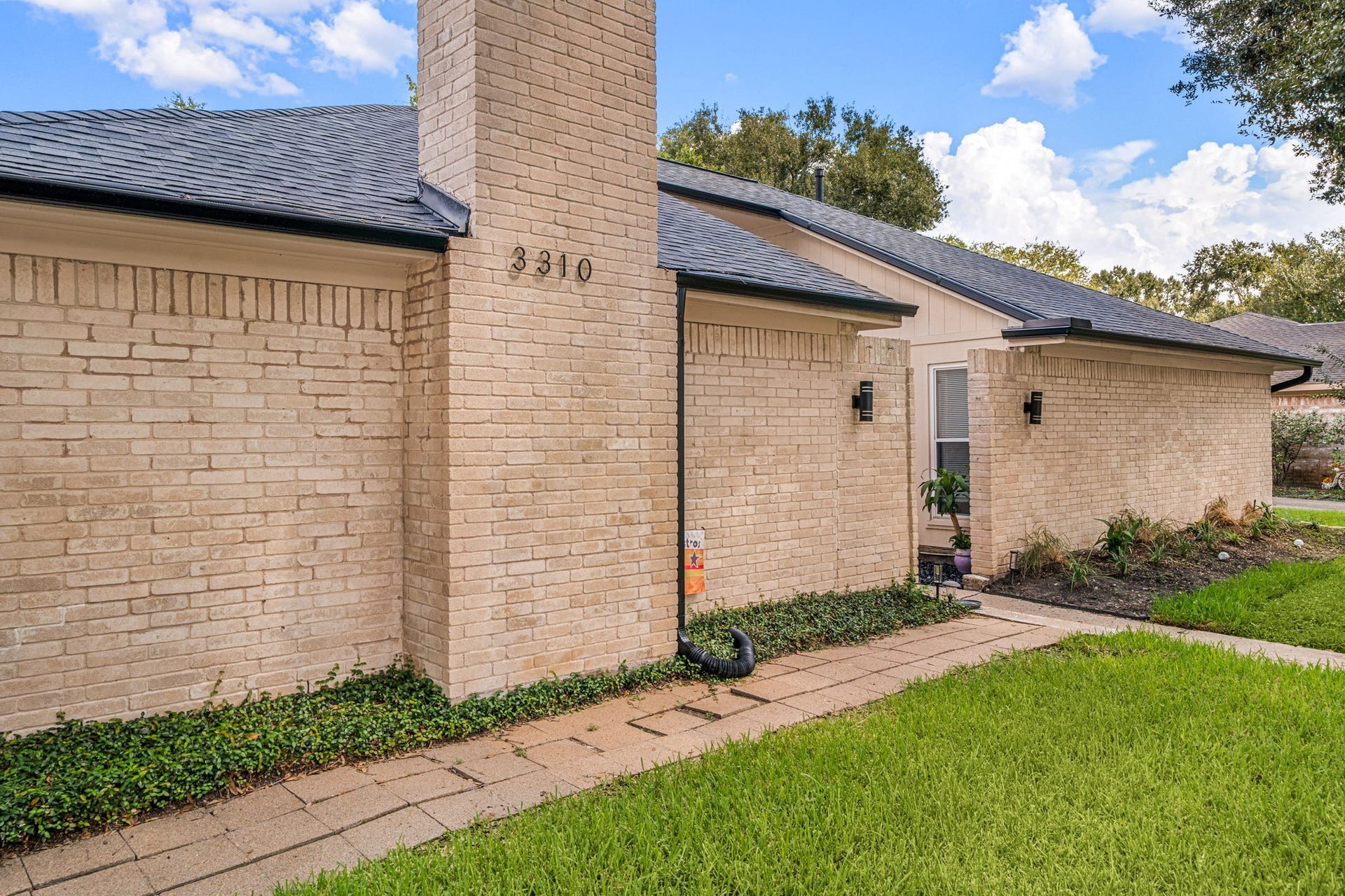 3310 Meadowcreek Drive, Missouri City, TX 77459 3310 Meadowcreek Drive, Missouri City, TX 77459