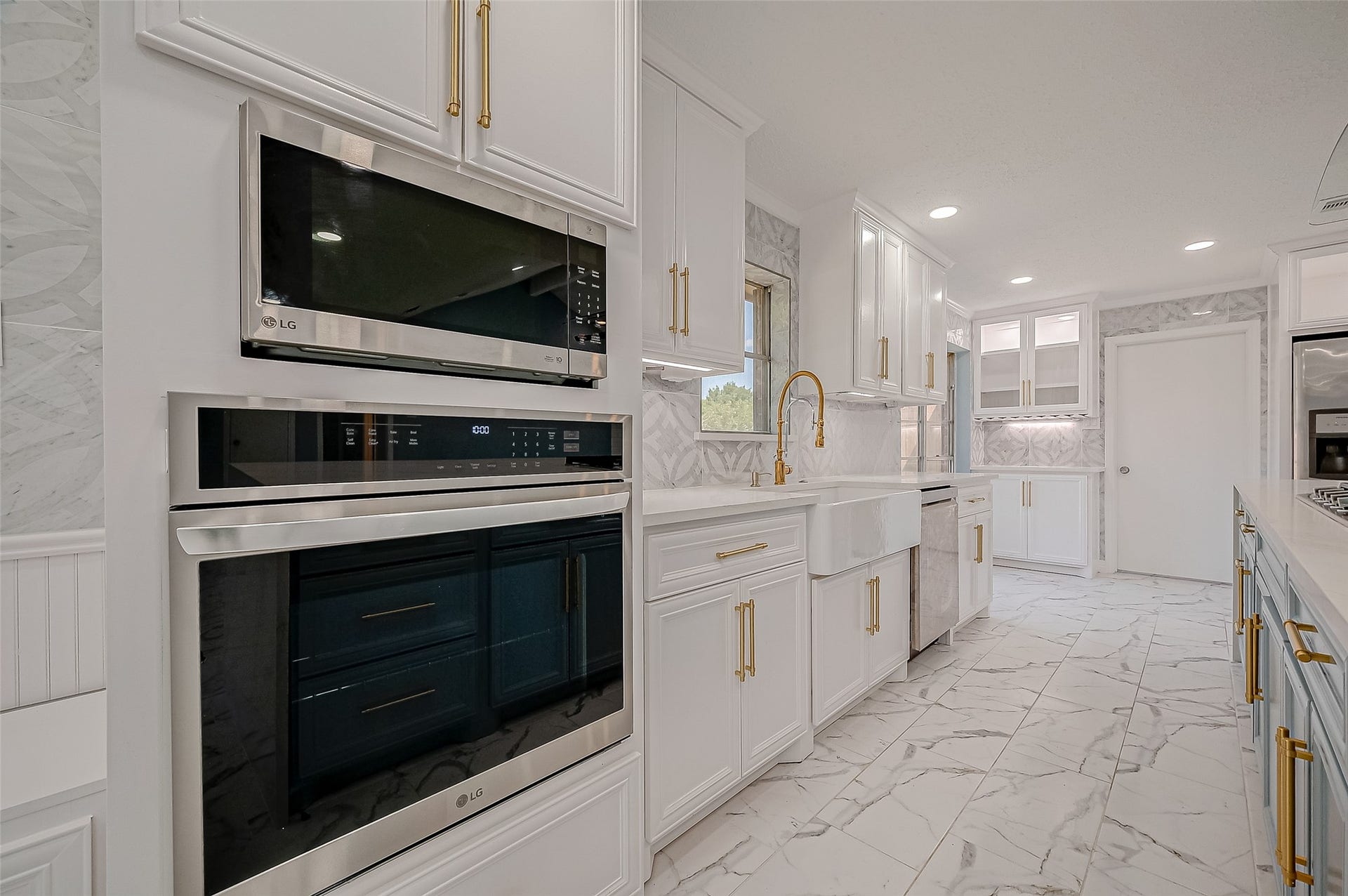 13914 Fawnbrake Drive, Sugar Land, TX 77498 13914 Fawnbrake Drive, Sugar Land, TX 77498
