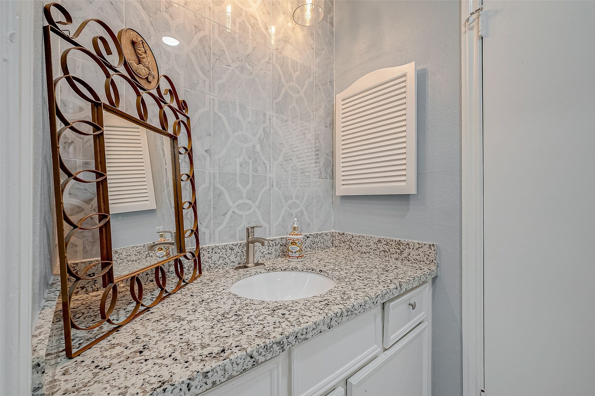 13914 Fawnbrake Drive, Sugar Land, TX 77498 13914 Fawnbrake Drive, Sugar Land, TX 77498
