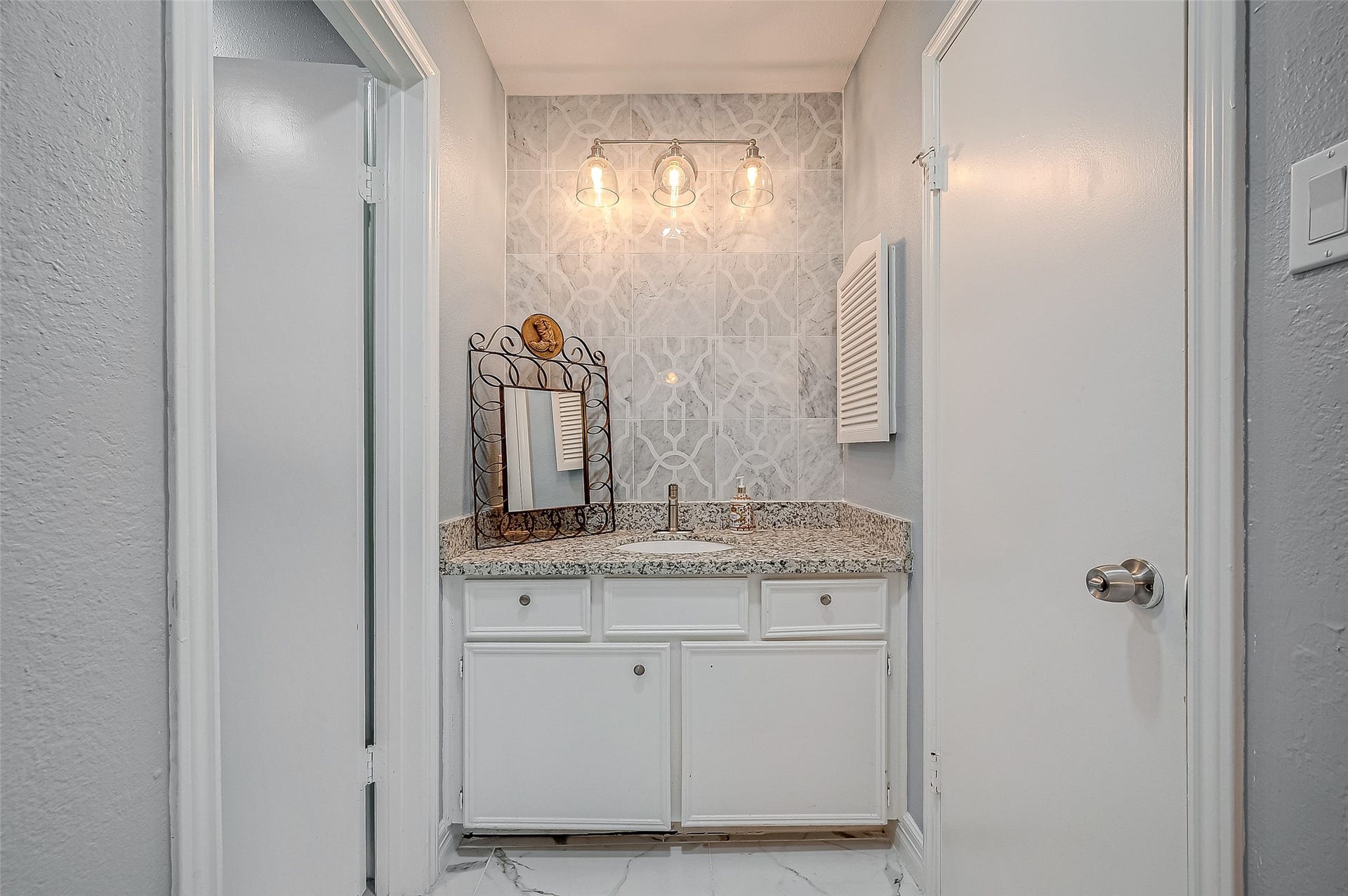 13914 Fawnbrake Drive, Sugar Land, TX 77498 13914 Fawnbrake Drive, Sugar Land, TX 77498