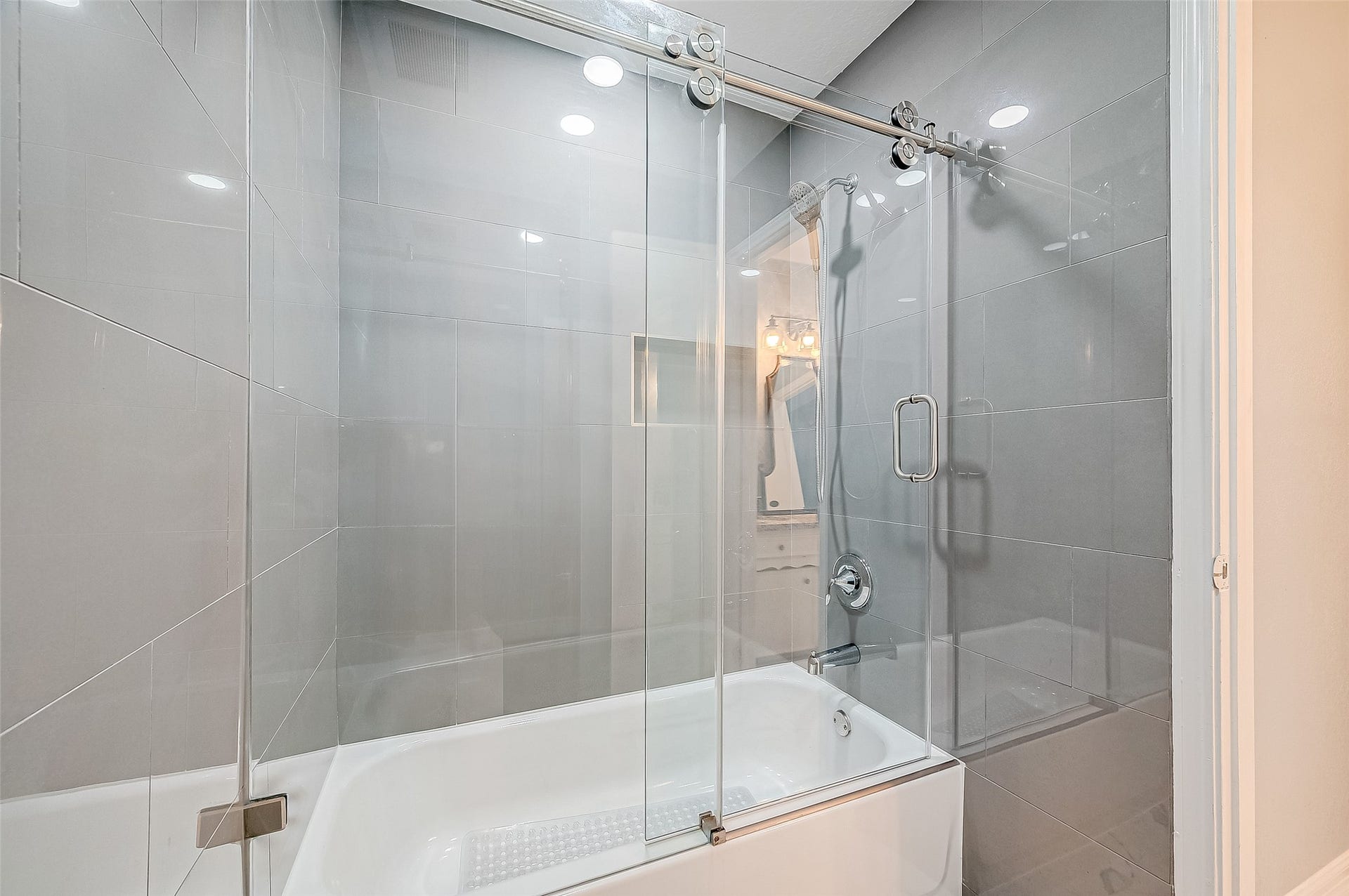 13914 Fawnbrake Drive, Sugar Land, TX 77498 13914 Fawnbrake Drive, Sugar Land, TX 77498