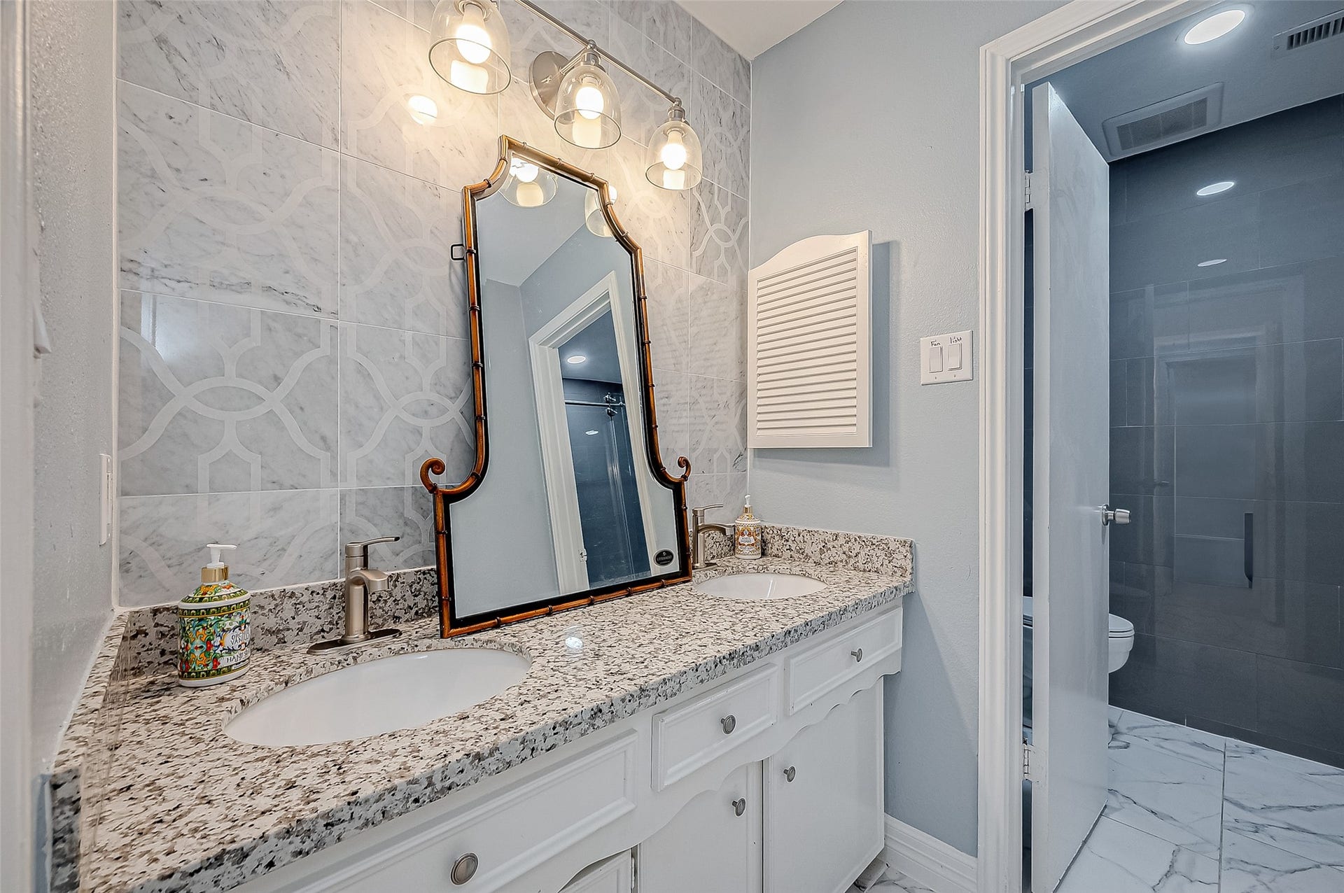 13914 Fawnbrake Drive, Sugar Land, TX 77498 13914 Fawnbrake Drive, Sugar Land, TX 77498