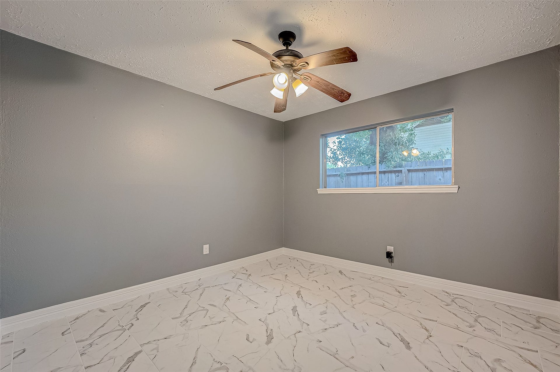 13914 Fawnbrake Drive, Sugar Land, TX 77498 13914 Fawnbrake Drive, Sugar Land, TX 77498