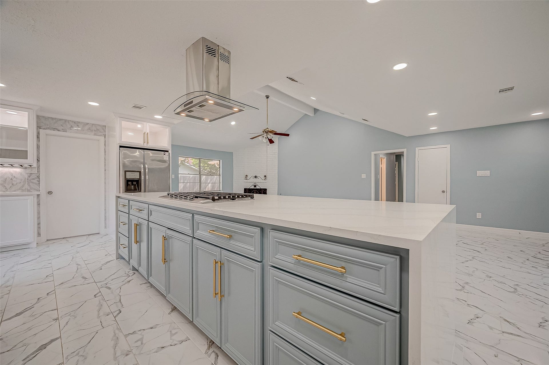 13914 Fawnbrake Drive, Sugar Land, TX 77498 13914 Fawnbrake Drive, Sugar Land, TX 77498