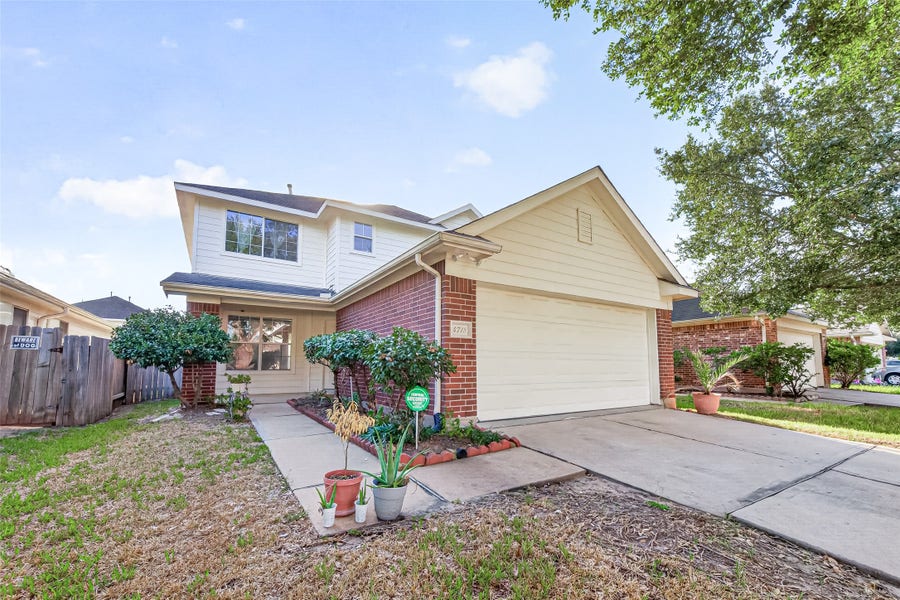 Property photo for 4718 Cypress Dawn Lane, Katy, TX